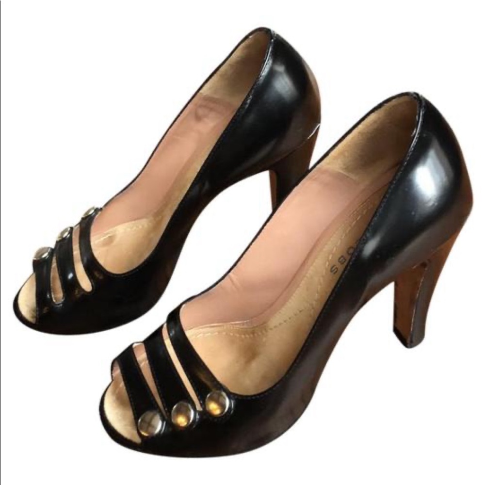 Marc Jacobs peep toe heels size 5.5